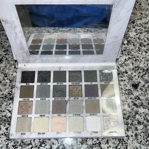 Jeffree Star Eyeshadow